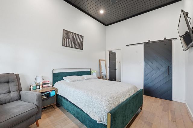 7110 Jalna Street, Houston, TX 77055