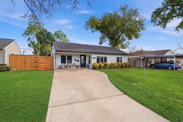 7110 Jalna Street, Houston, TX 77055