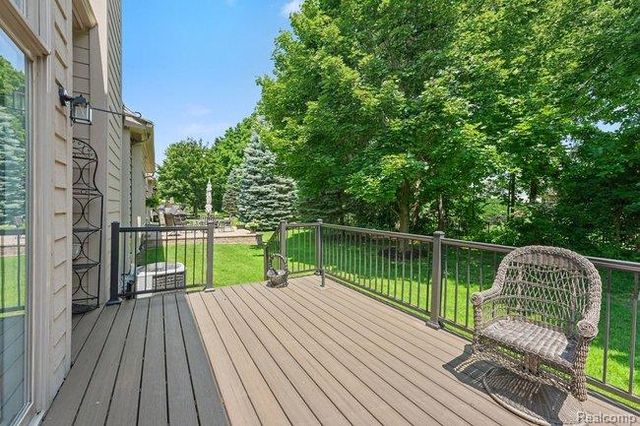 57554 Brookfield Way, Washington, MI 48094