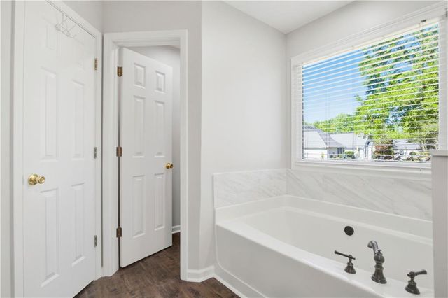 668 Sweetfern Lane, Sugar Hill, GA 30518