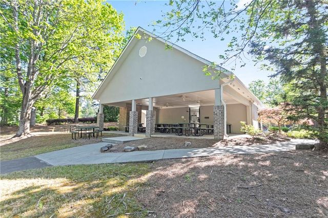 668 Sweetfern Lane, Sugar Hill, GA 30518