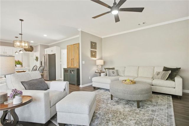 668 Sweetfern Lane, Sugar Hill, GA 30518