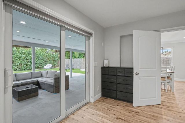 124 SW 11th Avenue, Boynton Beach, FL 33435