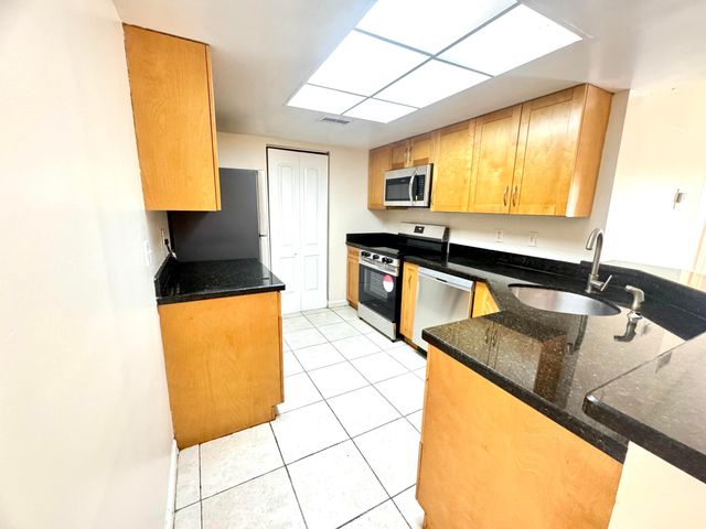9166 W ATLANTIC Boulevard 1633, Coral Springs, FL 33071