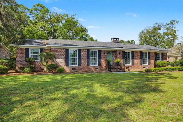5713 Sweetbriar Circle, Savannah, GA 31406