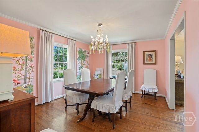 5713 Sweetbriar Circle, Savannah, GA 31406