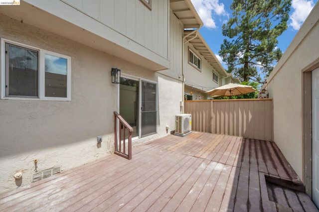 1808 Wildbrook Ct D, Concord, CA 94521