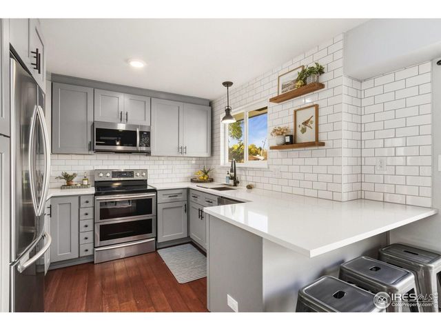 630 Homestead Ct, Fort Collins, CO 80526