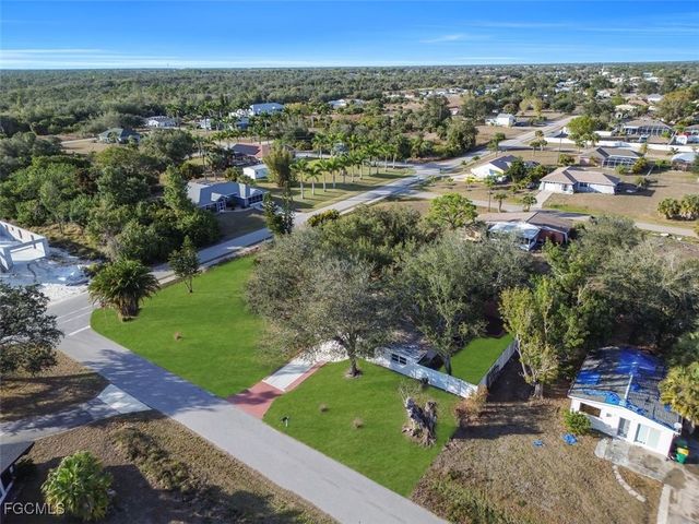 27044 Briar CT, Punta Gorda, FL 33983