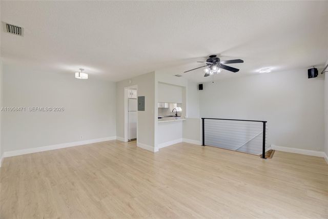 8800 NW 30th St 11-4, Coral Springs, FL 33065