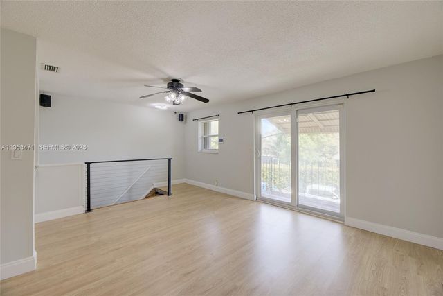 8800 NW 30th St 11-4, Coral Springs, FL 33065