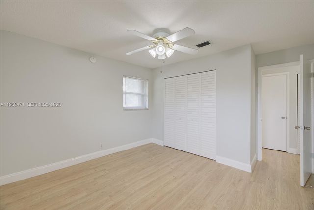 8800 NW 30th St 11-4, Coral Springs, FL 33065