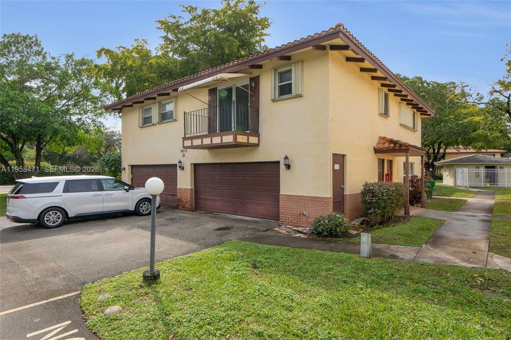 8800 NW 30th St 11-4, Coral Springs, FL 33065