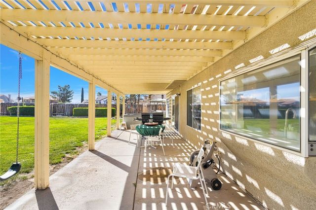 19149 San Jacinto Way, Apple Valley, CA 92308