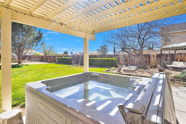 19149 San Jacinto Way, Apple Valley, CA 92308