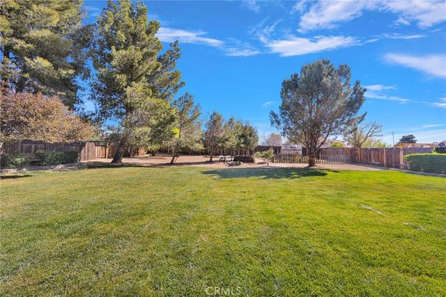 19149 San Jacinto Way, Apple Valley, CA 92308