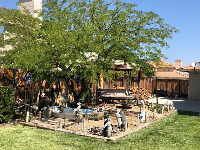 19149 San Jacinto Way, Apple Valley, CA 92308