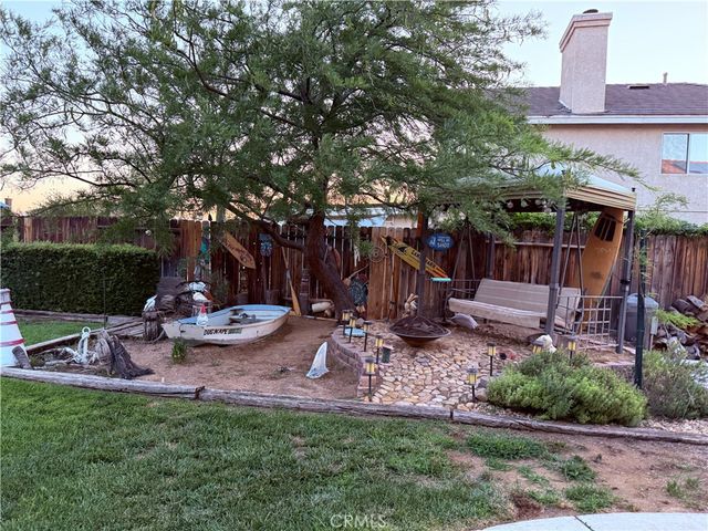 19149 San Jacinto Way, Apple Valley, CA 92308