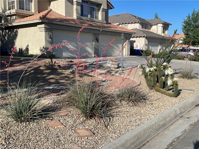 19149 San Jacinto Way, Apple Valley, CA 92308