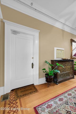 2026 Cherokee Pkwy APT A, Louisville, KY 40204