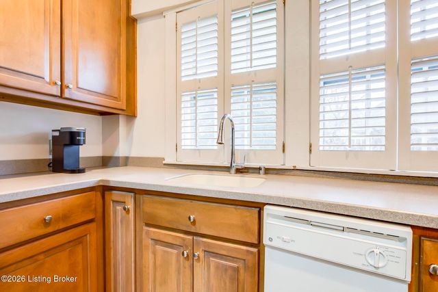 2026 Cherokee Pkwy APT A, Louisville, KY 40204