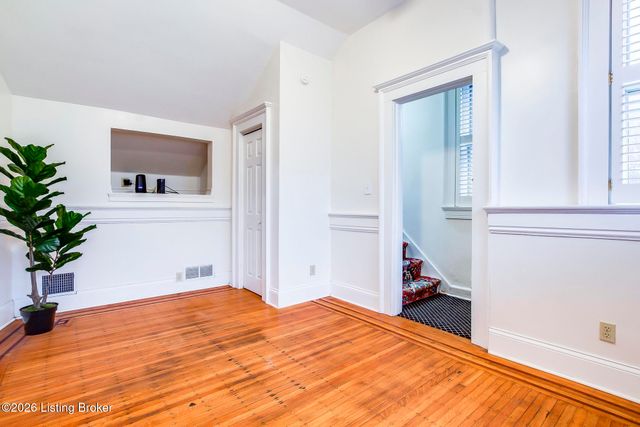 2026 Cherokee Pkwy APT A, Louisville, KY 40204