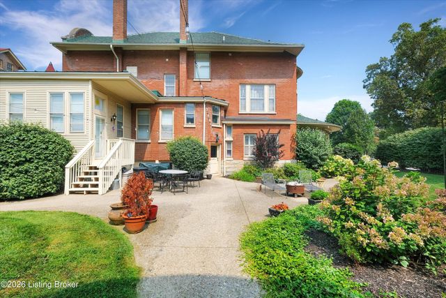 2026 Cherokee Pkwy APT A, Louisville, KY 40204