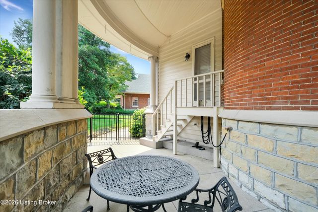 2026 Cherokee Pkwy APT A, Louisville, KY 40204