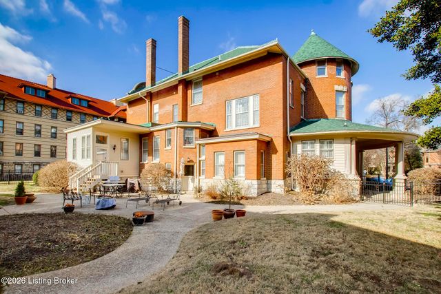 2026 Cherokee Pkwy APT A, Louisville, KY 40204