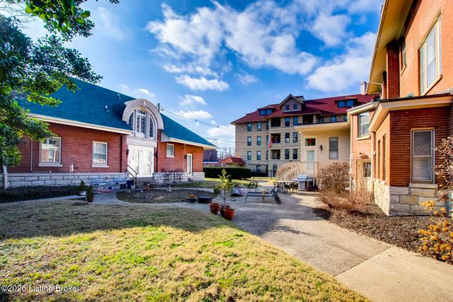 2026 Cherokee Pkwy APT A, Louisville, KY 40204