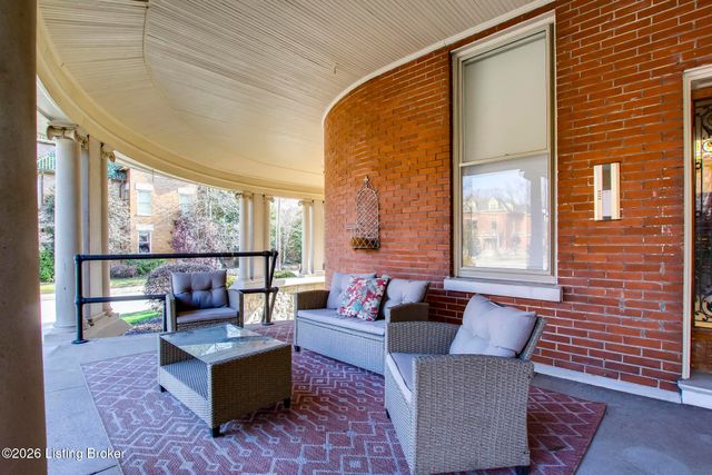 2026 Cherokee Pkwy APT A, Louisville, KY 40204