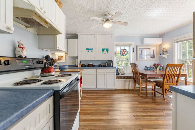 1 High Street, Colebrook, NH 03576
