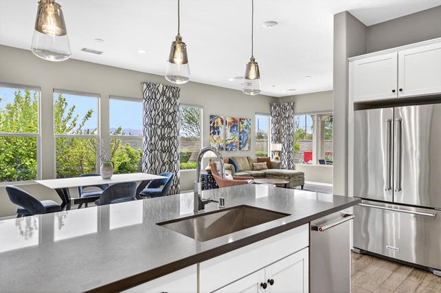 83 Cabernet, Rancho Mirage, CA 92270