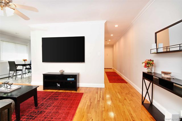 2453 Union Boulevard 39B, Islip, NY 11751