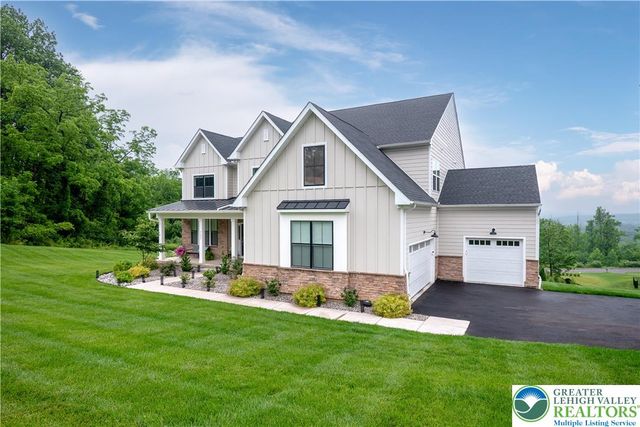5635 Saucon Ridge Road, Upper Saucon Twp, PA 18036