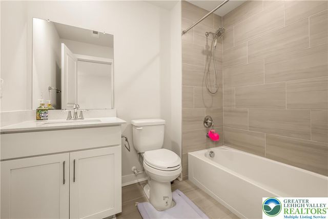 5635 Saucon Ridge Road, Upper Saucon Twp, PA 18036
