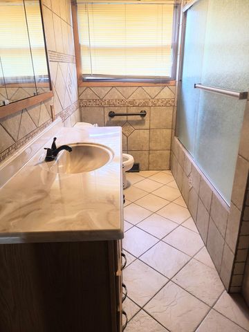 306 N Arbogast Street, Griffith, IN 46319