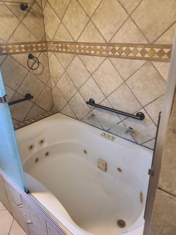 306 N Arbogast Street, Griffith, IN 46319