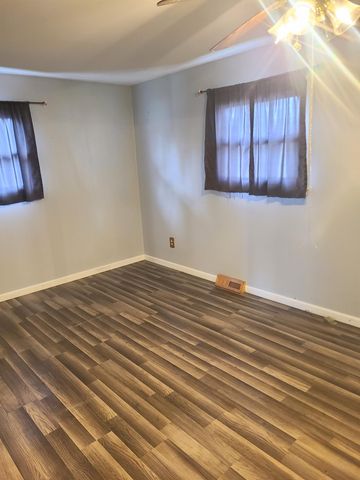 306 N Arbogast Street, Griffith, IN 46319