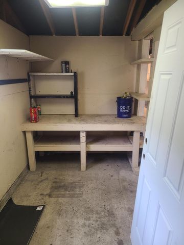 306 N Arbogast Street, Griffith, IN 46319