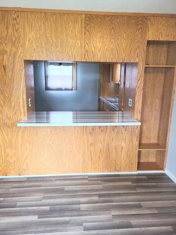 306 N Arbogast Street, Griffith, IN 46319