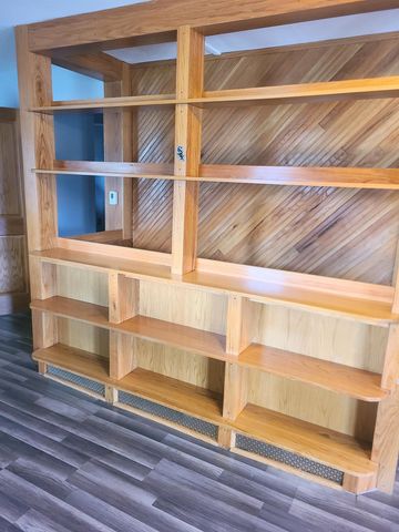 306 N Arbogast Street, Griffith, IN 46319