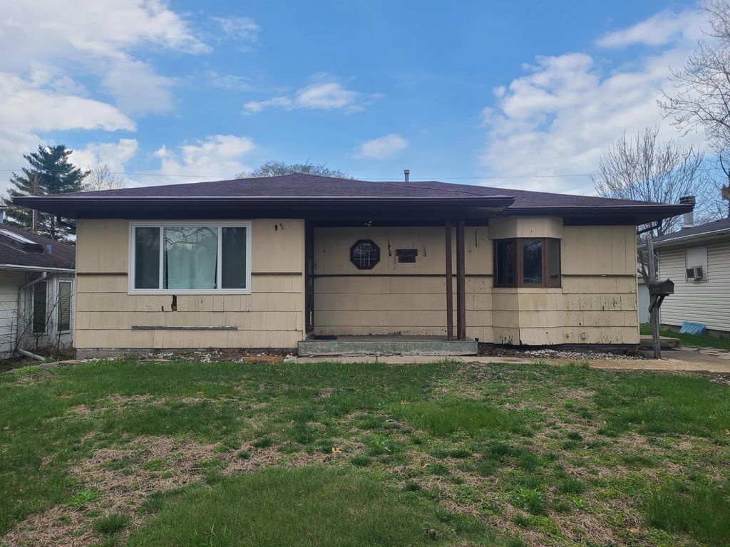 306 N Arbogast Street, Griffith, IN 46319