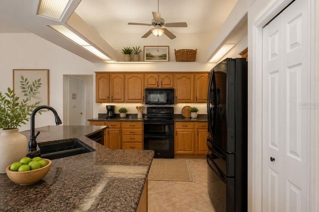 18822 MAJESTIC OAK COURT, Hudson, FL 34667
