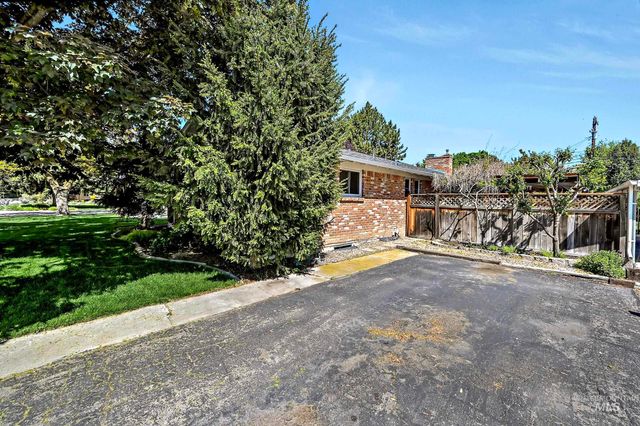3520 N Rampart Street, Boise, ID 83704