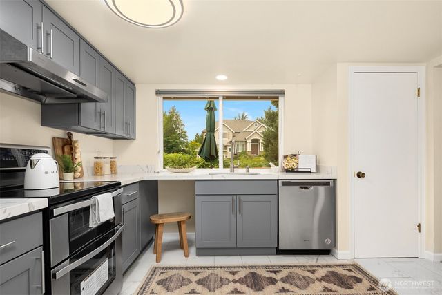 13012 SE 47th Street, Bellevue, WA 98006