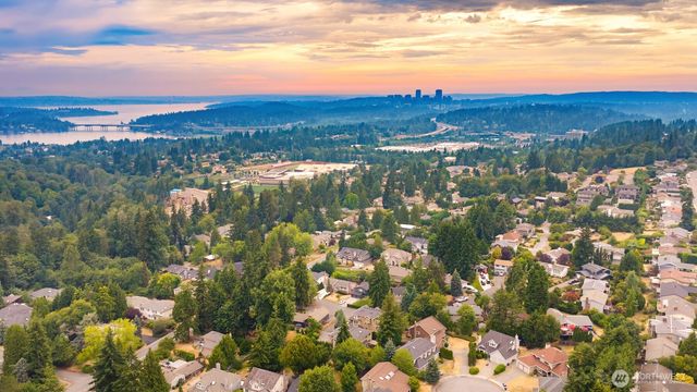 13012 SE 47th Street, Bellevue, WA 98006