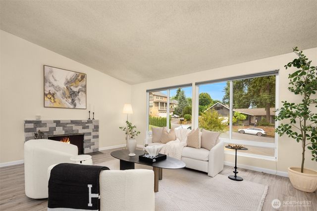 13012 SE 47th Street, Bellevue, WA 98006