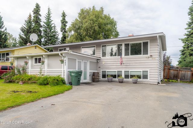 943 Westbury Drive, Anchorage, AK 99503