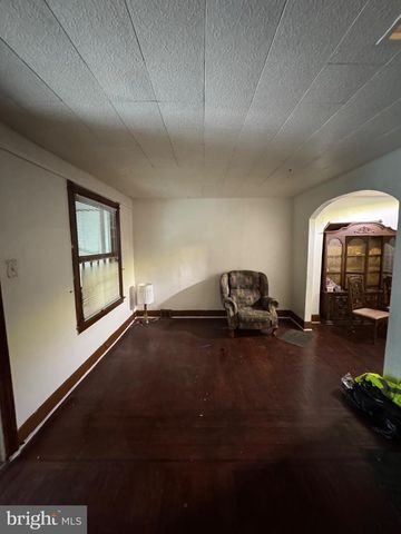 6535 PASCHALL AVE, Philadelphia, PA 19142